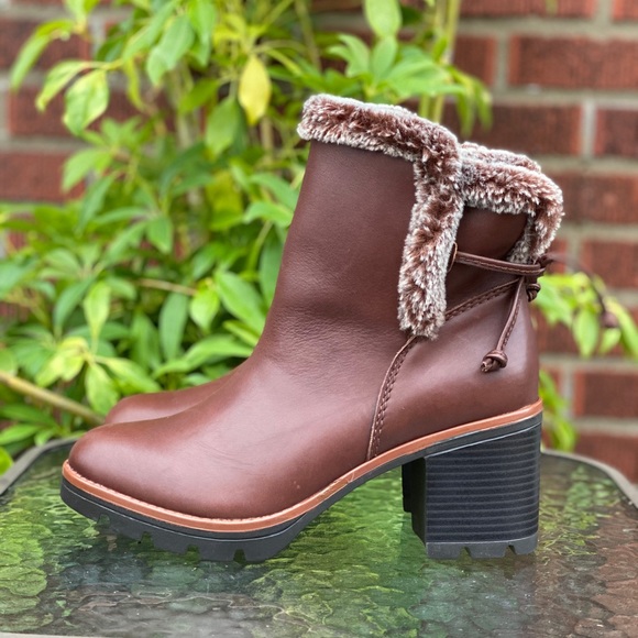 naturalizer valene waterproof booties